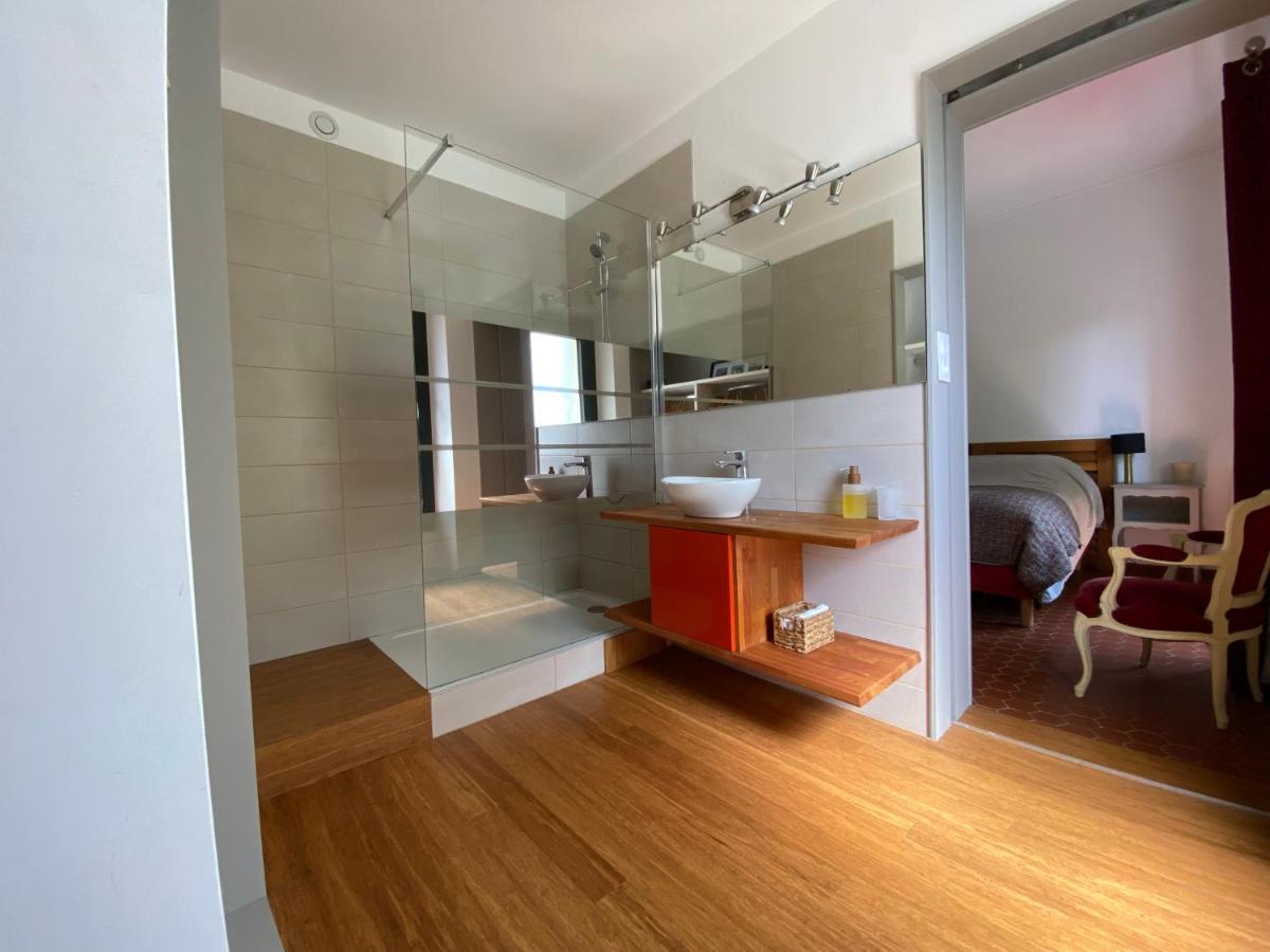 Chambre Privee Chez L'Habitant 카르팡트라 외부 사진
